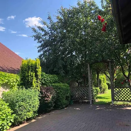 Krasny Stylovy Dom V Rovinke Holiday home *