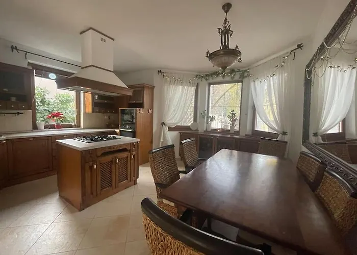 Holiday home Krasny Stylovy Dom V Rovinke